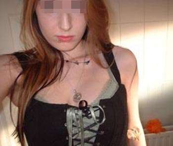 J'aimerai me faire baiser la chatte par un mec sensuel de Torcy en urgence