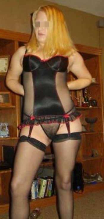 Le plus convainquant parmi vous pourra baiser ma chatte